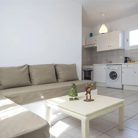 Cleopatra Seaside Homes Paros