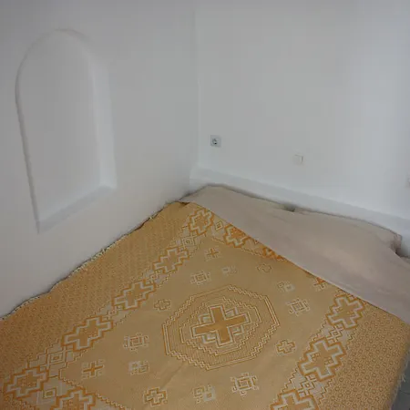 Apartment Cleopatra Homes