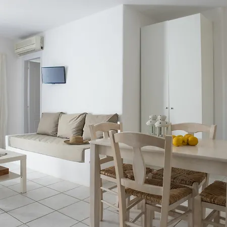 Cleopatra Homes Apartment *