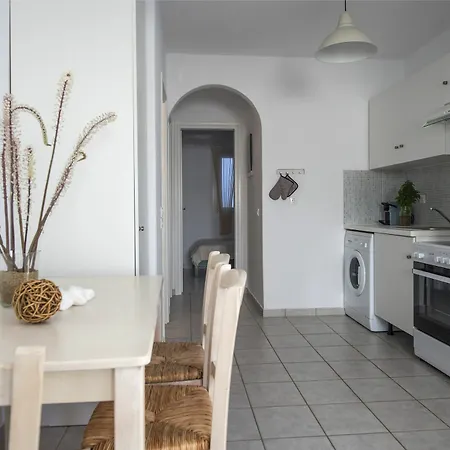 Cleopatra Homes Apartment Piso Livadi
