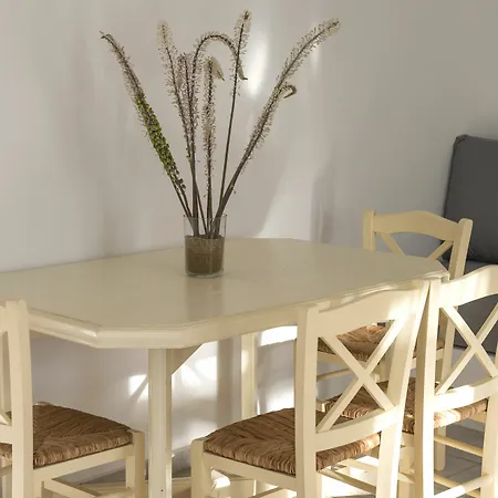 Apartment Cleopatra Homes