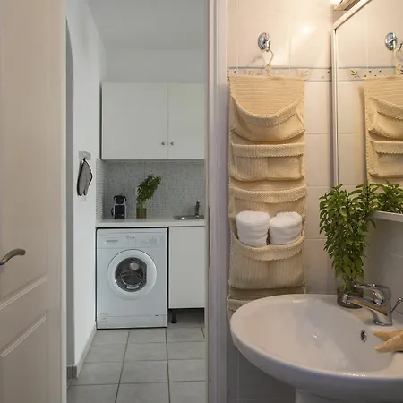 Cleopatra Homes Apartment Piso Livadi