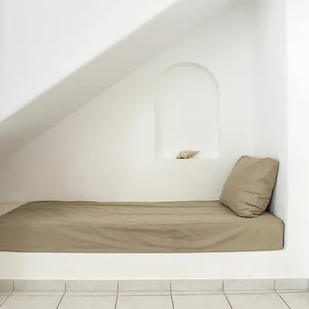 Cleopatra Homes Apartment Piso Livadi