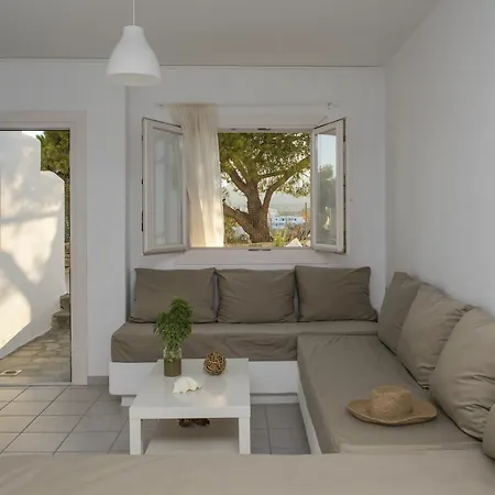 Cleopatra Homes Piso Livadi