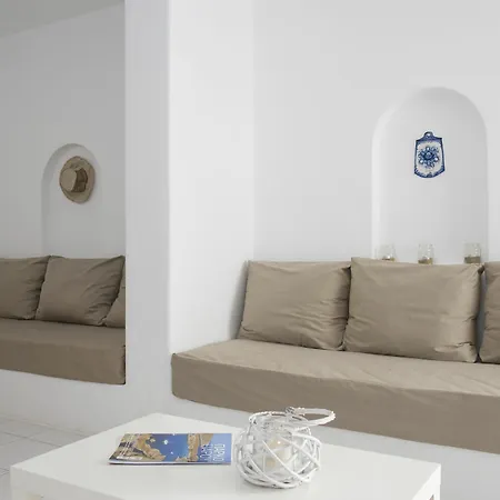 Cleopatra Homes Apartment Piso Livadi