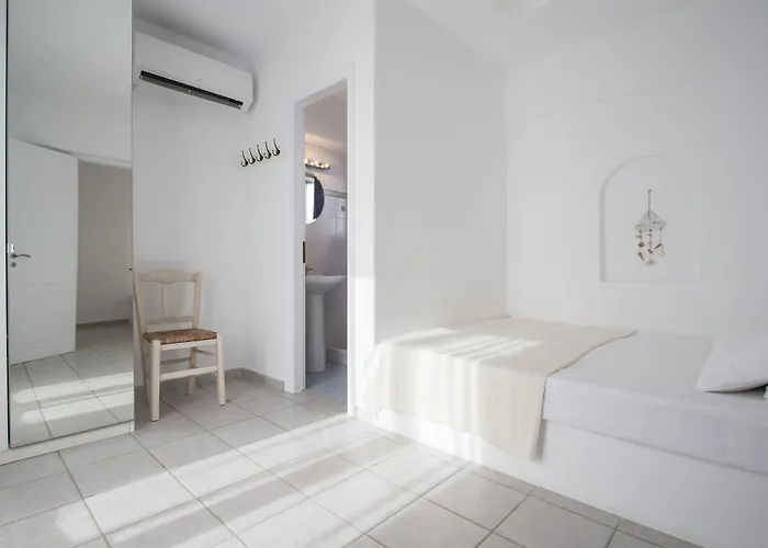 Hotel Cleopatra Seaside Homes Paros