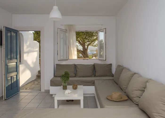 Cleopatra Seaside Homes Paros Hotel