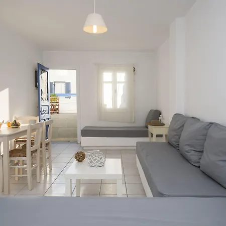 Hotel Cleopatra Seaside Homes Paros
