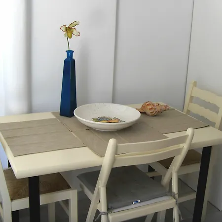 Cleopatra Seaside Homes Paros 3* Piso Livadi