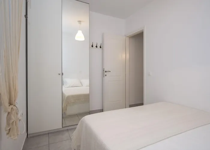 Cleopatra Seaside Homes Paros 皮索·里瓦蒂