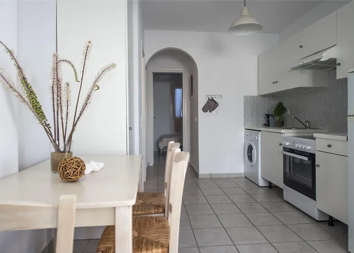 Cleopatra Seaside Homes Paros 3* 皮索·里瓦蒂