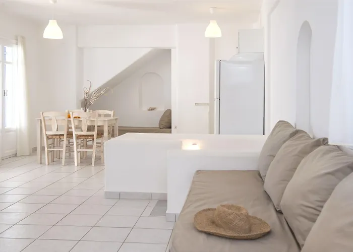 Cleopatra Seaside Homes Paros 皮索·里瓦蒂