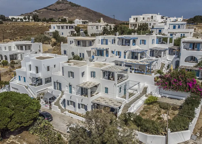 Cleopatra Seaside Homes Paros 3* 皮索·里瓦蒂